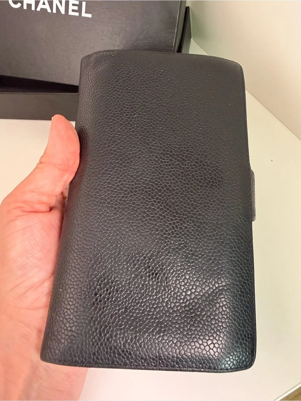 CHANEL Vintage Black Caviar CC Long Wallet Kiss Lock Coin Purse Authenticated